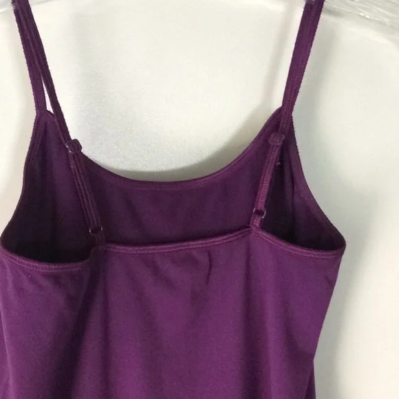 Like brand new tank top - Picture 7 of 8